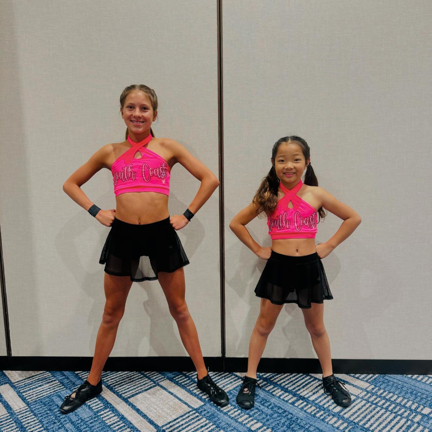 Day 2 of practices in our cute new PINK Varsity set! Comment a 🩷 below to show some love. 💜🖤 #SouthCoastCheer #CFIO #EveryoneGetsBetterAtSCC
