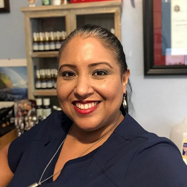 Hope you had a great week.  Stay safe this weekend and enjoy! ~ Espero que esta semana fue una buena semana para ustedes. Ahora a disfrutar el fin de semana, pero siempre cuidando de tu salud y la de tu familia. #stayhome #quedateencasa #besafe #heal