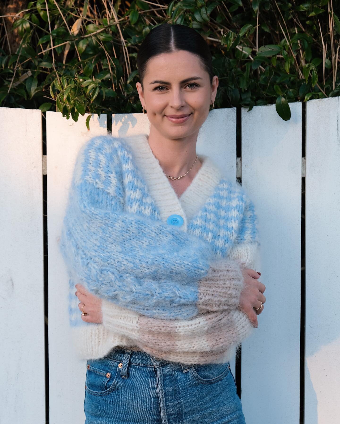 I&rsquo;m ready-made 🦋 
&bull;
A one-off Dorothy cardigan, available now.
&bull;
🦋 Carolina knitted cardigan
🦋$470NZD
🦋Sizing: Width 58cm, Length 50cm
🦋 Material: 94%NZ Mohair 6% nylon 
🦋Free shipping in NZ, overseas shipping costs available on