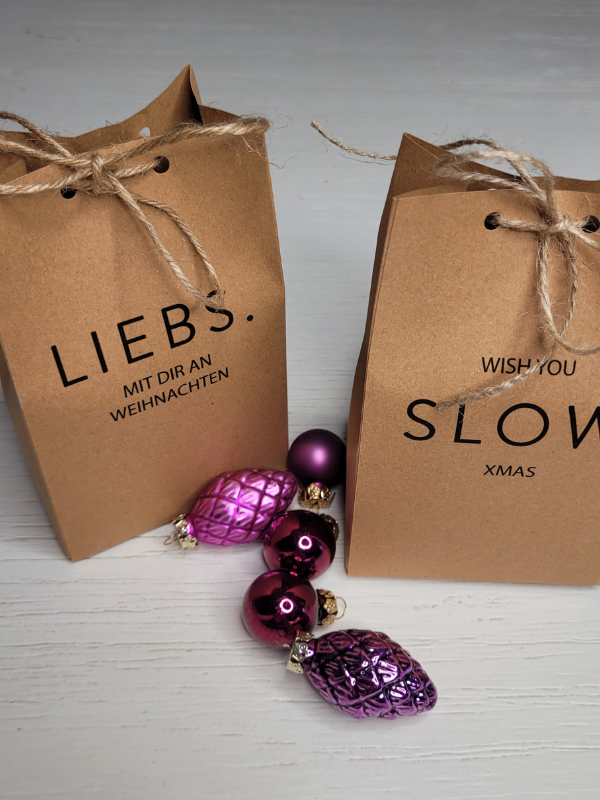 Weihnachtsset: Kuschelsocken & nachhaltige Verpackung – Perfekt!