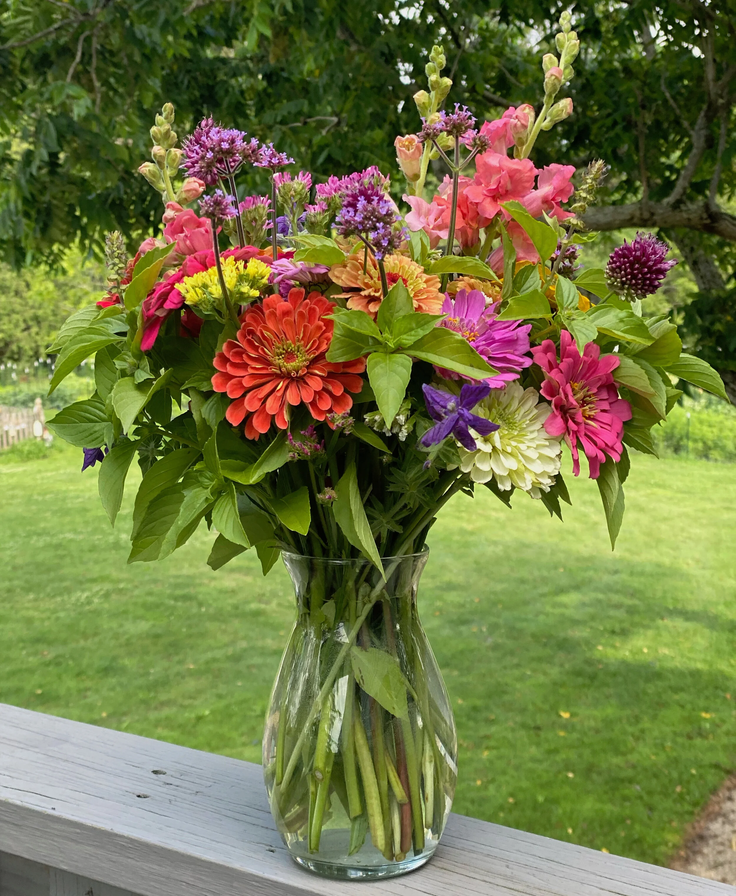 Summer-Bouquet-2021.jpg
