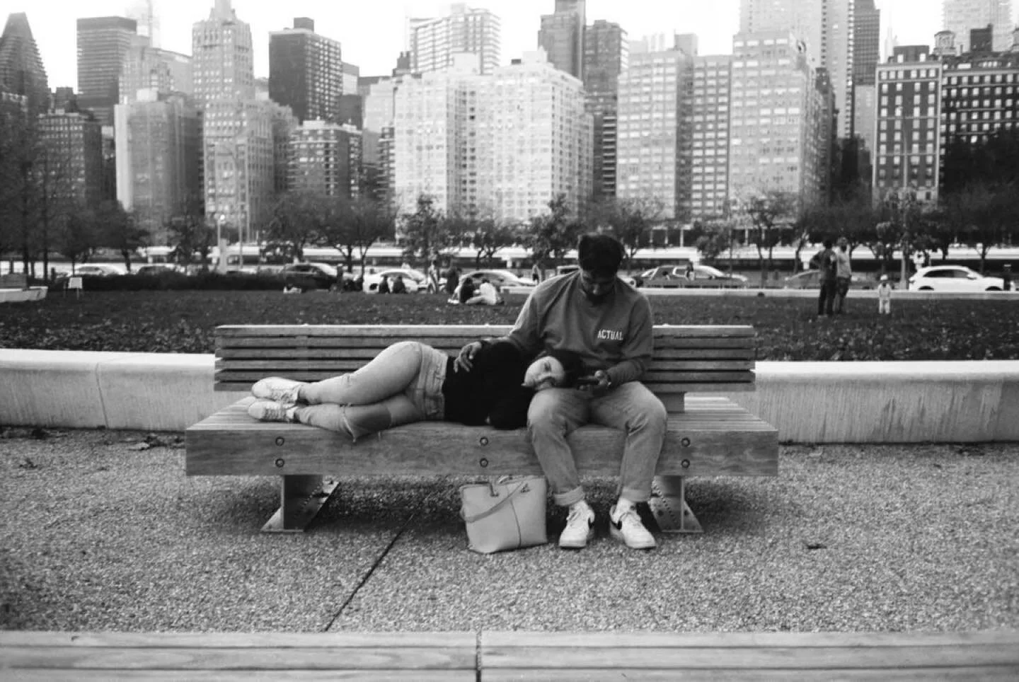 Repost from @erwinc.art 
&ldquo;Roosevelt Stories&rdquo;

#ferraniap30 #leicam4p