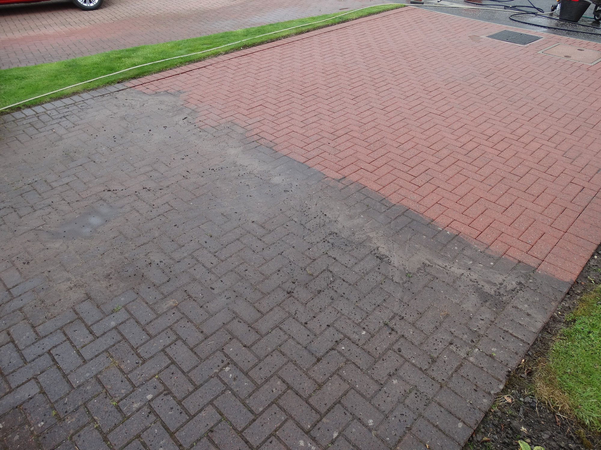 Driveway-Cleaning-Lennoxtown.jpg