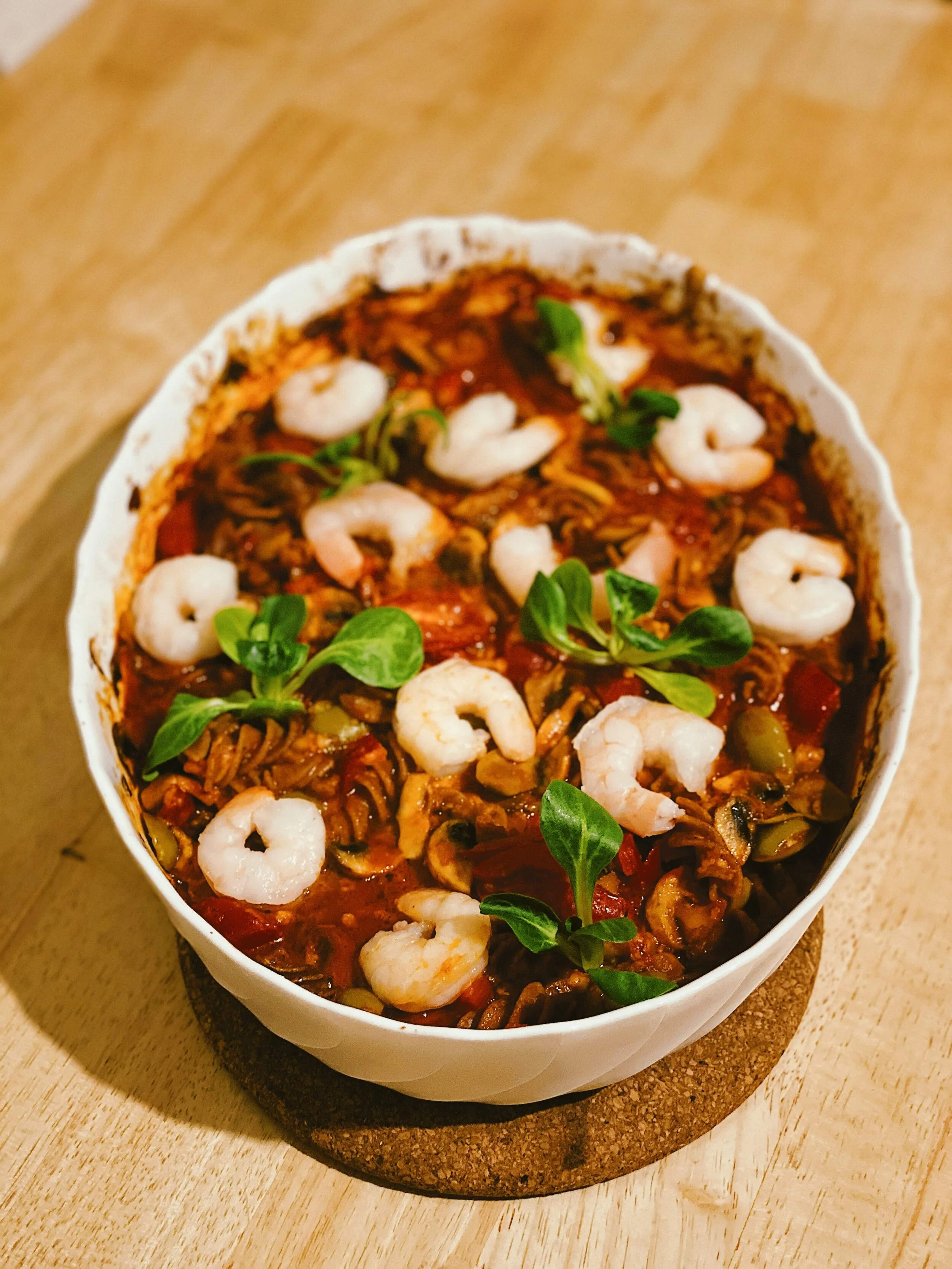 Pasta ar tīģergarnelēm un čili pārslām. 