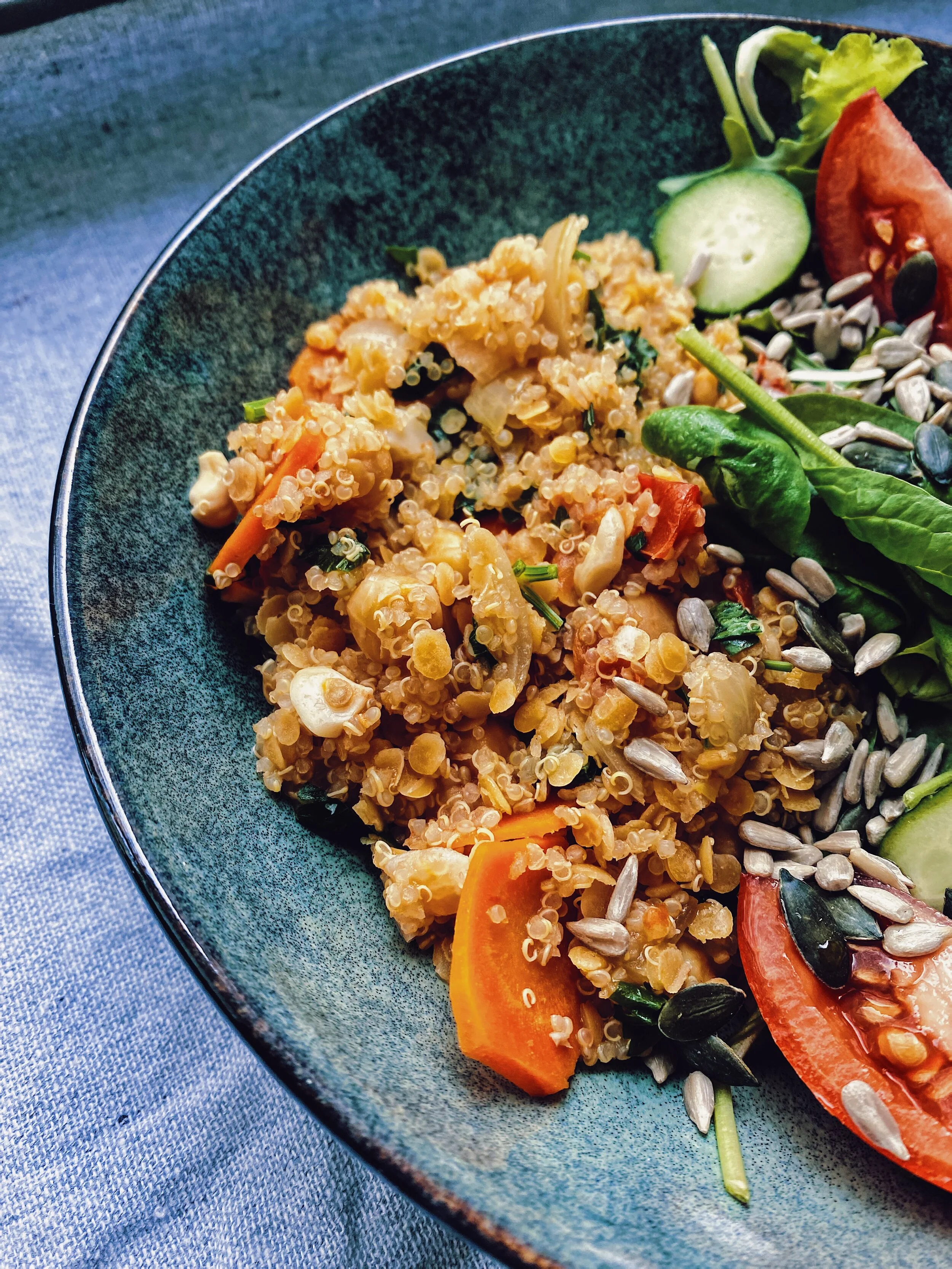 Sautējums "Viskasmājās"