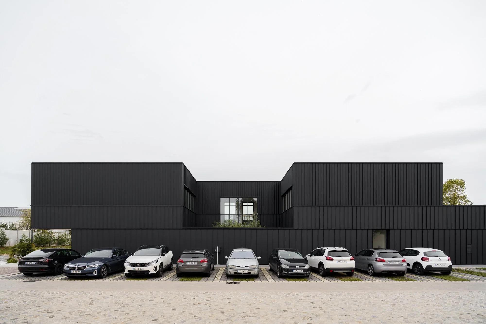 CENTRALPOSE_LD-3.jpg