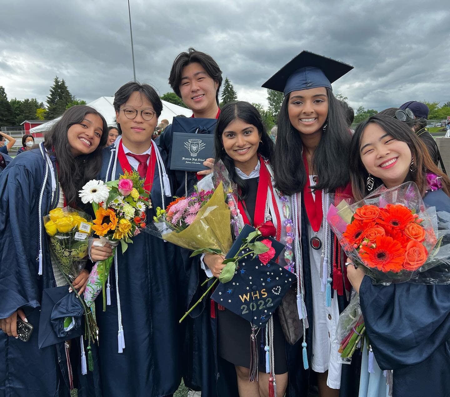 Congratulations to our Project Lotus team members from Westview HS that graduated this weekend!! 🪷🪷🪷#destigmatizementalhealth #classof2022 

Pictured (left to right): Arushi Agarwal, Daniel Gu, Michael Kang, Snigdha Thatikonda, Viti Eachambadi, He