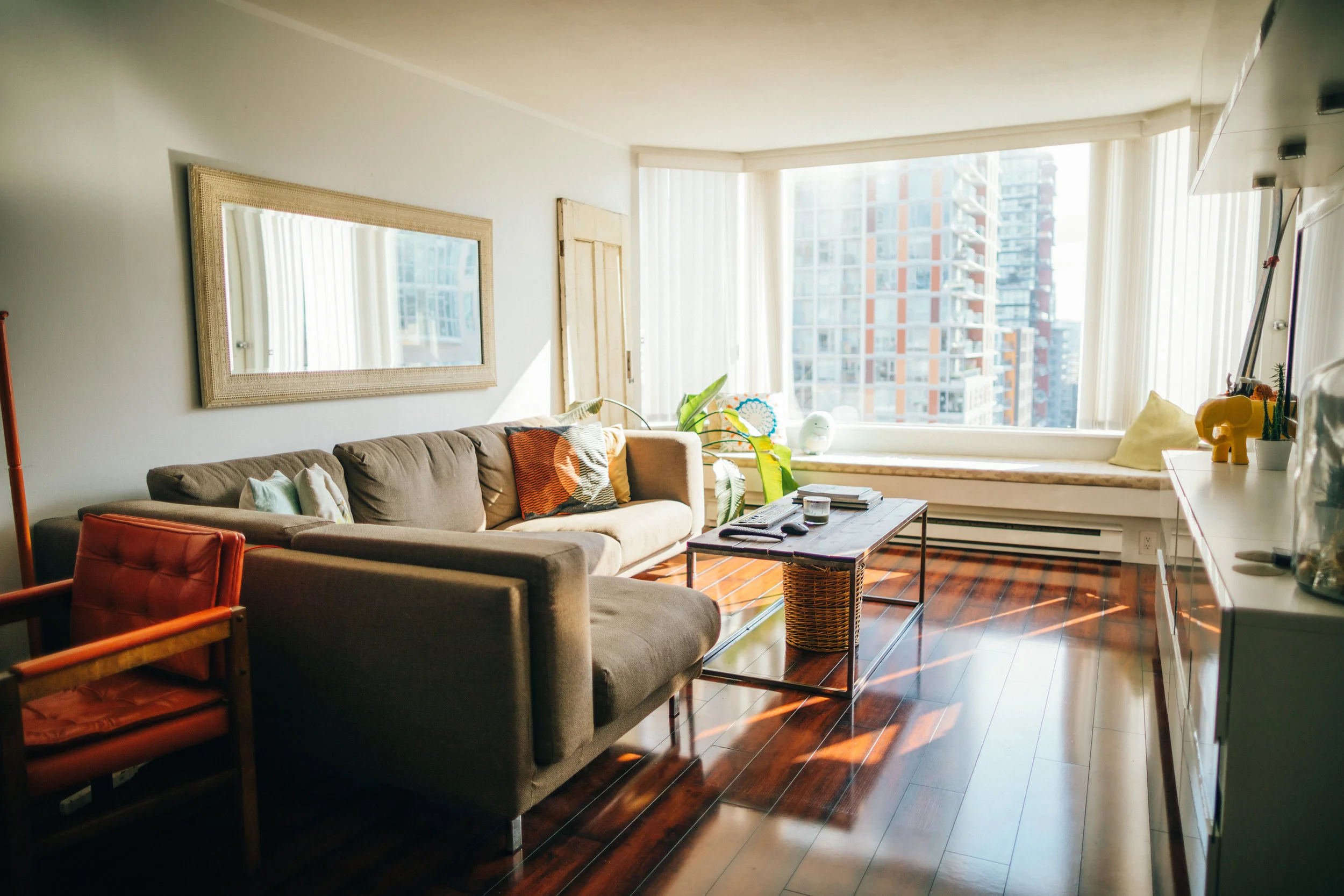 Bill 16: the rights of the buyer of a condo better protected.