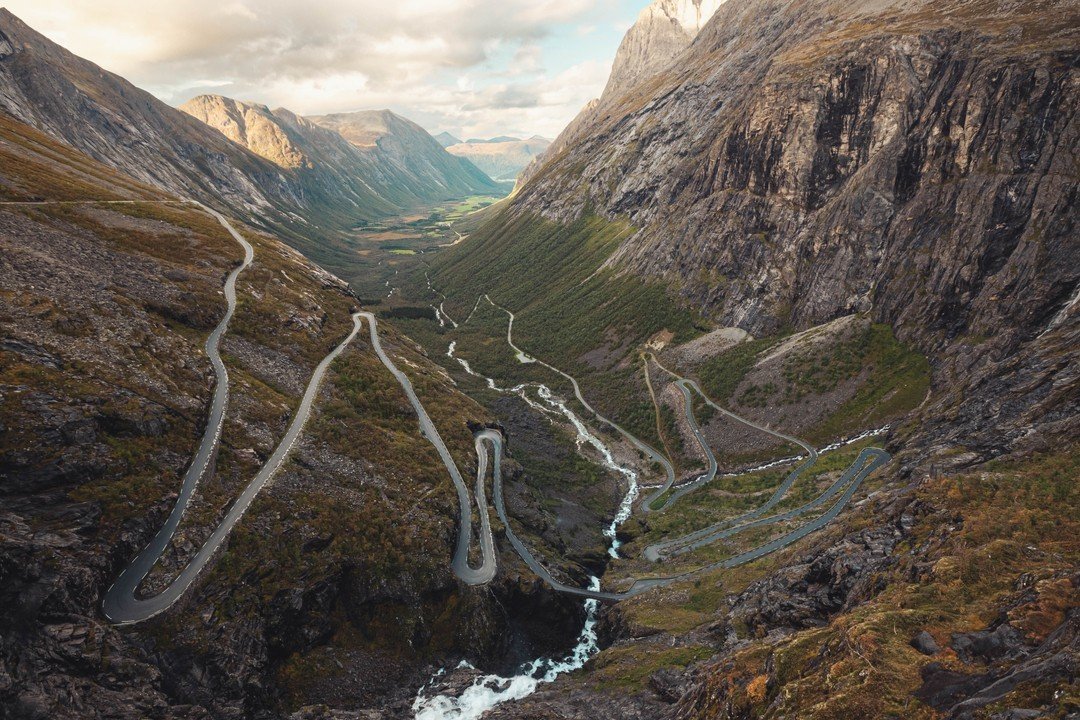 I have never been so scared of driving in my life than here. But what an experience ⁣
#trollstigen #photography #landscape #Norway #visitnorway #photographer #travel @visitnorway #norge #nature #roamtheplanet #travelphotography #travelphotographer #s