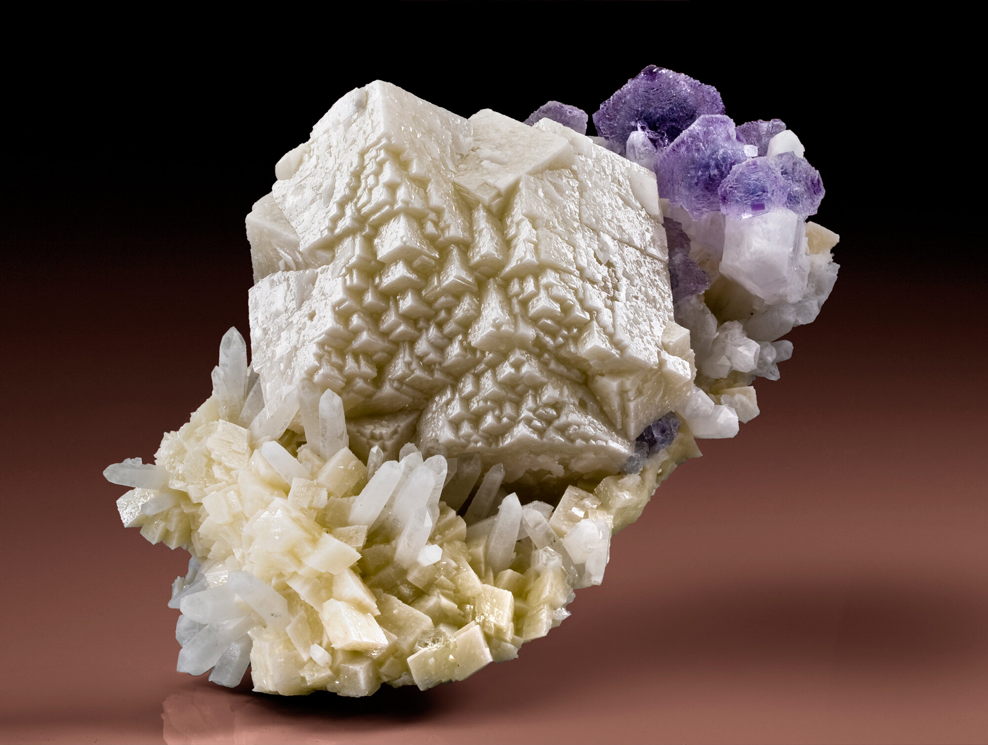  Dolomite with fluorite and quartz, Shangbao mine, Leiyang Co., Hengyang pref., Hunan prov., China - 26cm. 