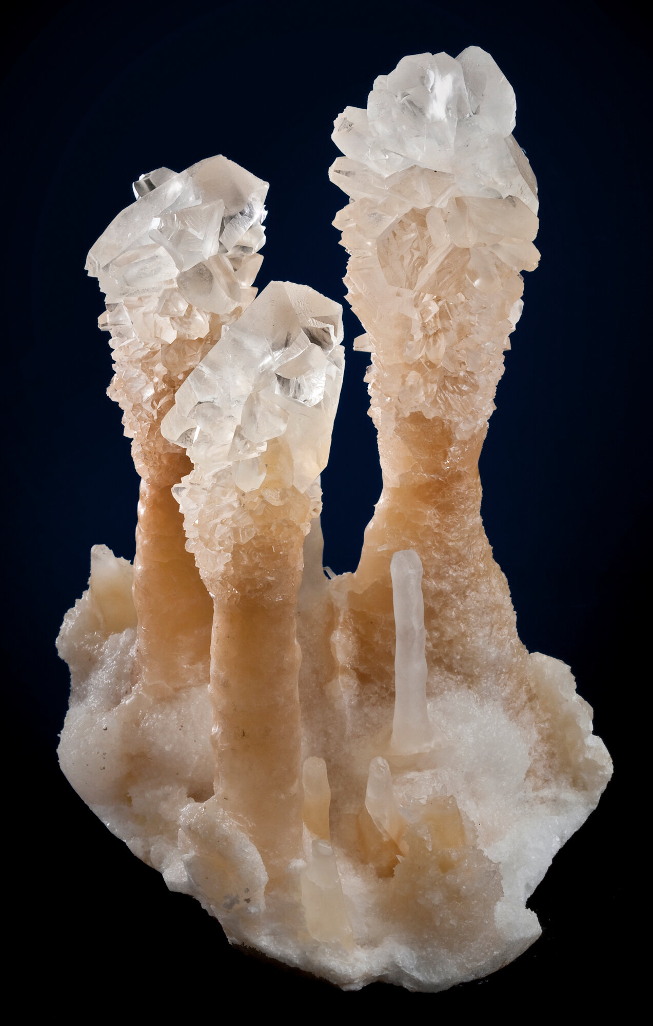  Calcite cave formation, 24.3 cm, from Wenshan County, Wenshan Prefecture, Yunnan Province, China. 