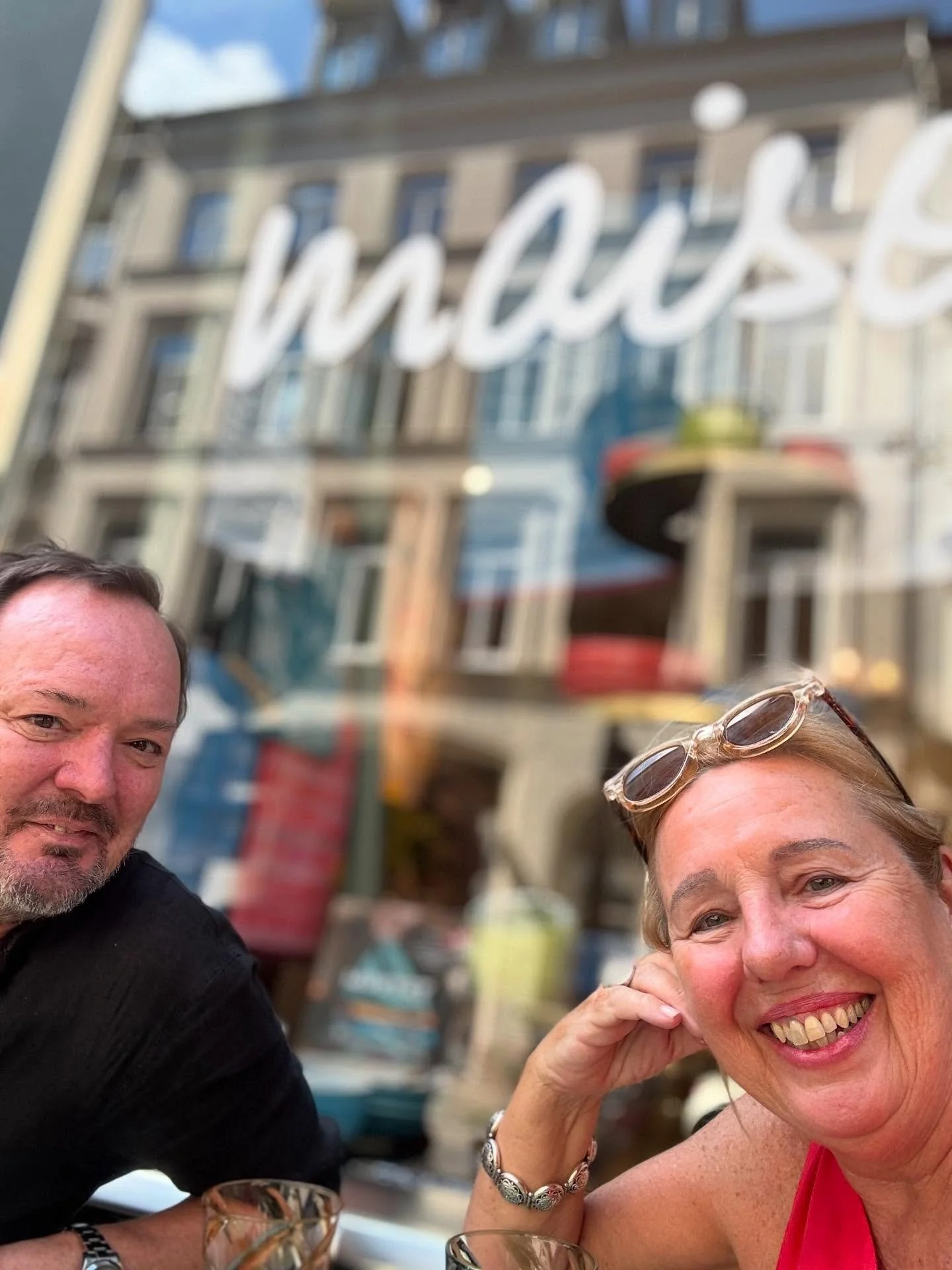 Im Maison F mit dem lieben Falk an einem Sommertag 😎🌺🌺🌺