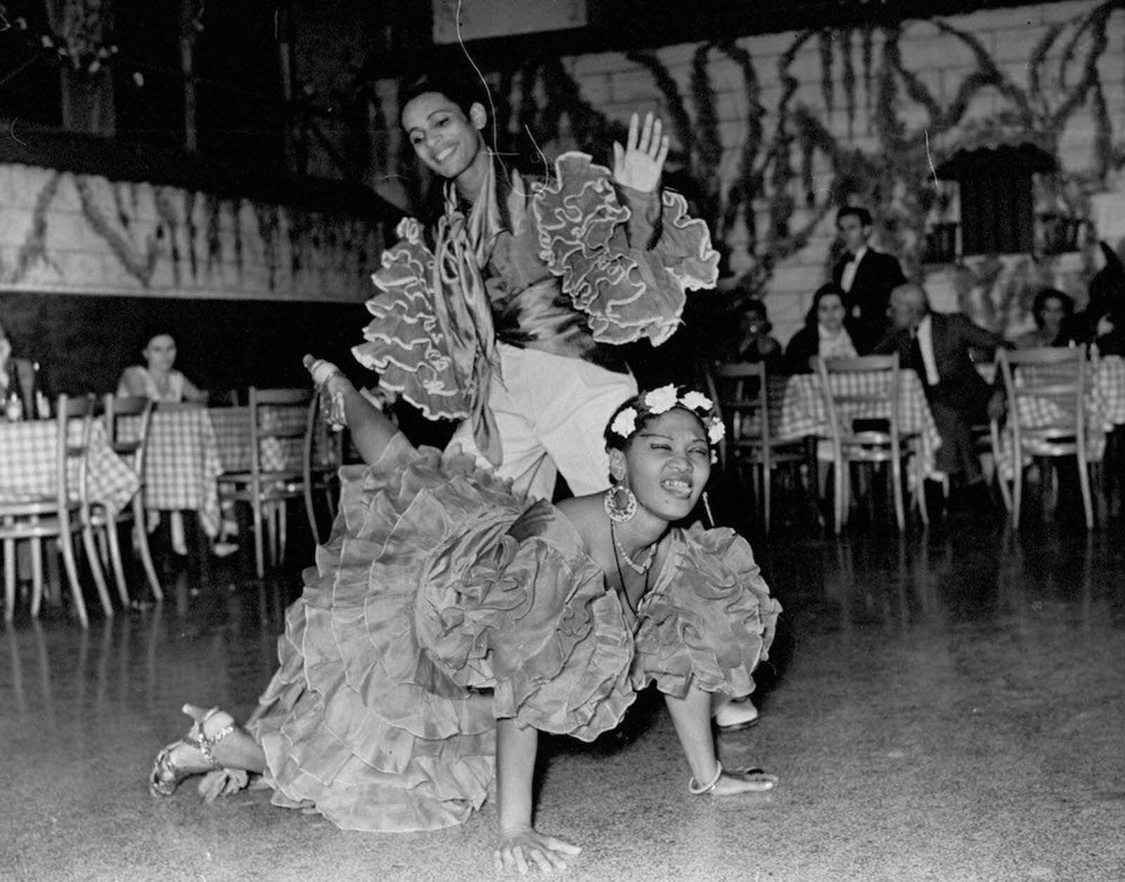 havana dancers 1937.jpg
