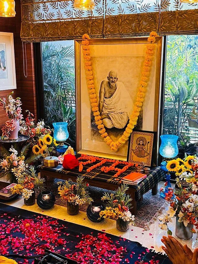 Ram Dass and the Ringstrasse