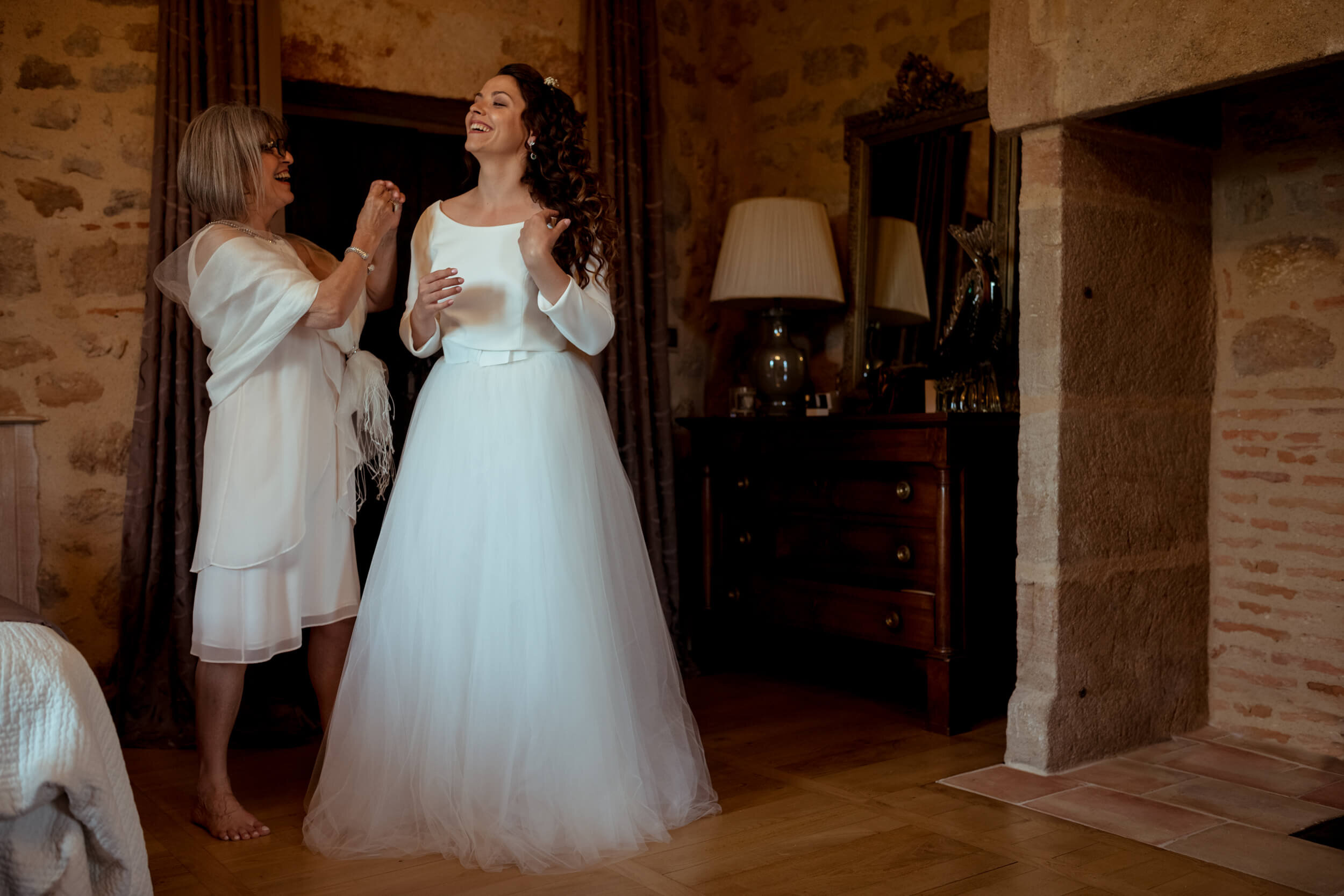 photographe mariage Lot Cahors habillage