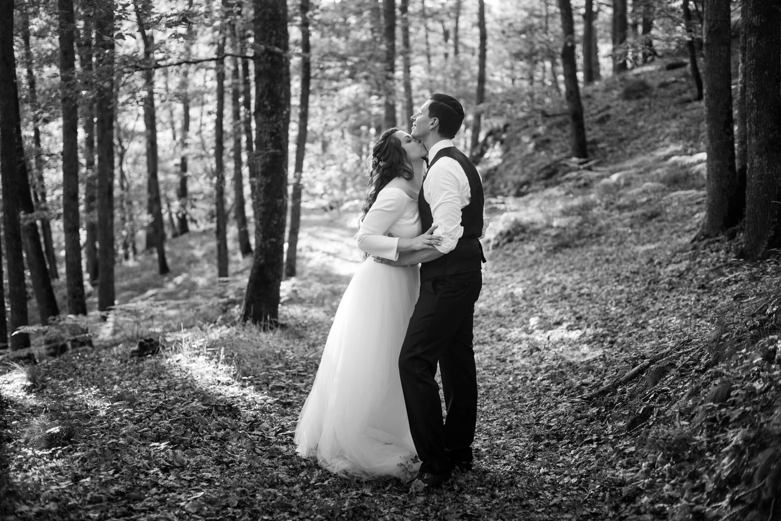 photographe mariage forêt Lot Cahors wedding photographer