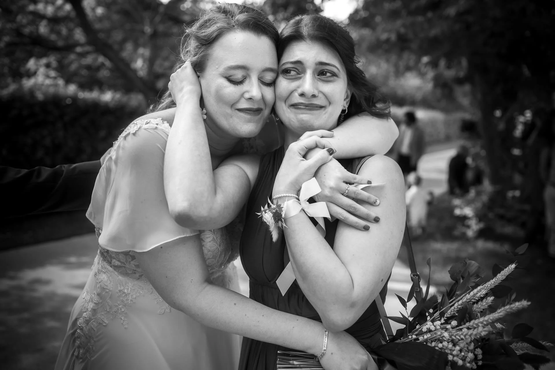 C&rsquo;est pour des moments comme &ccedil;a que j&rsquo;aime &ecirc;tre l&agrave;, je suis proche mais vous ne me voyez plus, et je peux capter vos &eacute;motions. 
Si belles.

🌿 Amandine et R&eacute;mi au @domainedelafage 🌿

Je suis Val&eacute;r