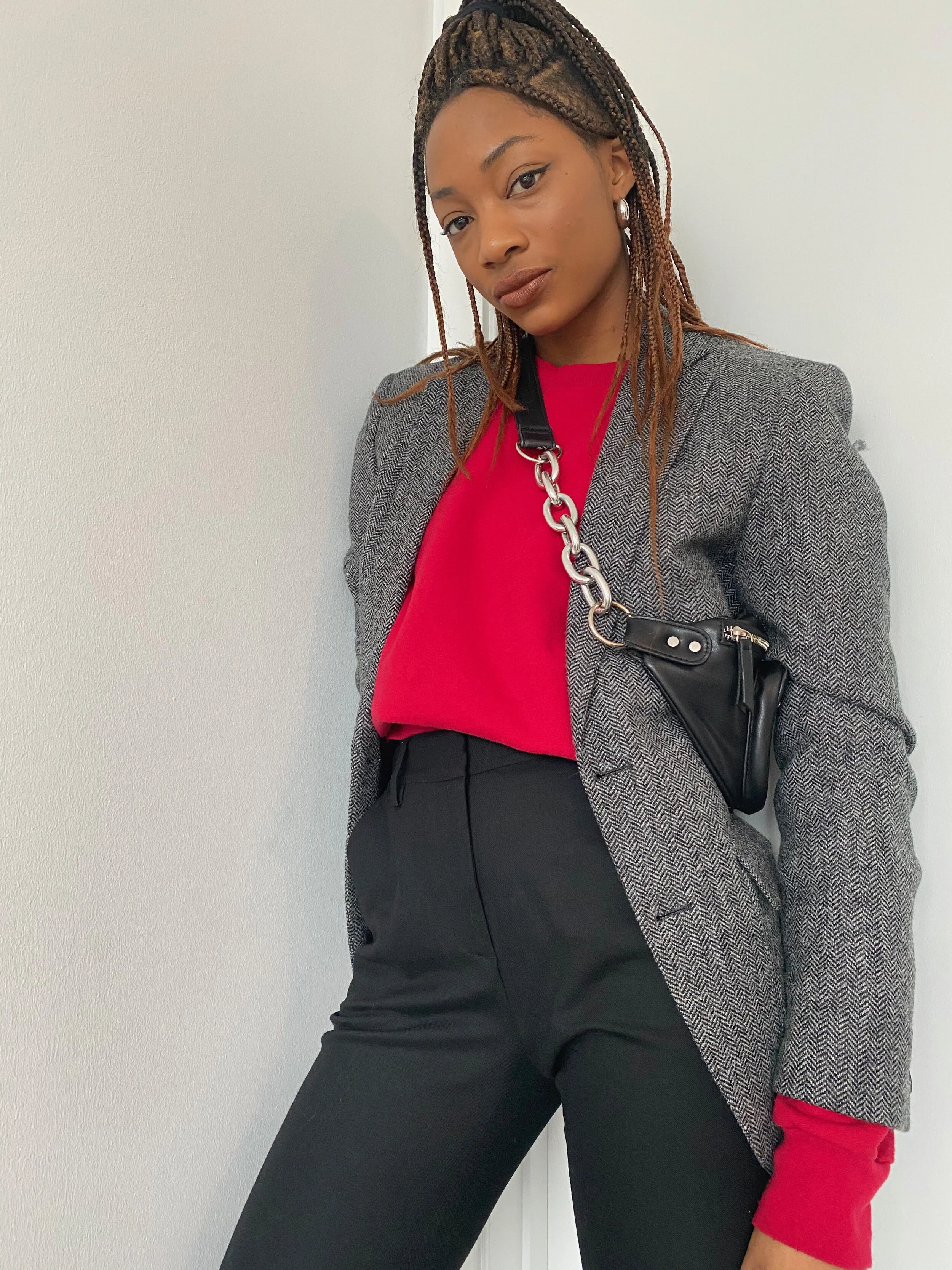 Chic Academia: A Casual Blazer Look