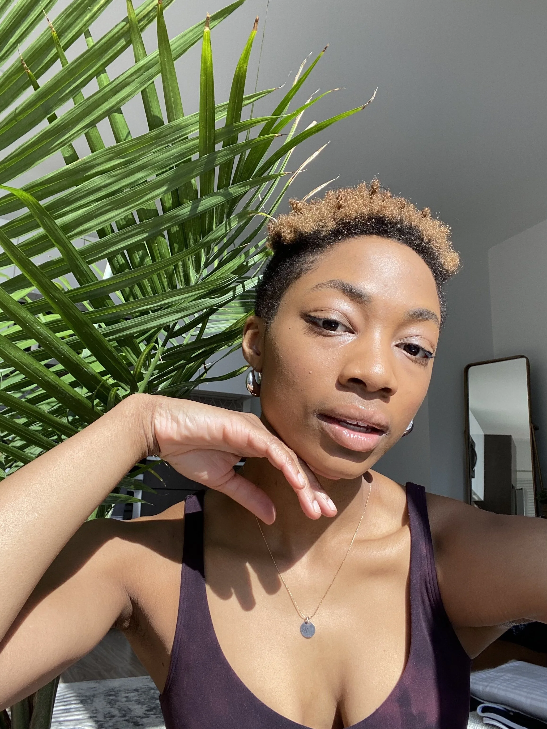 Winter Sun: Radiant Makeup for Cold Weather