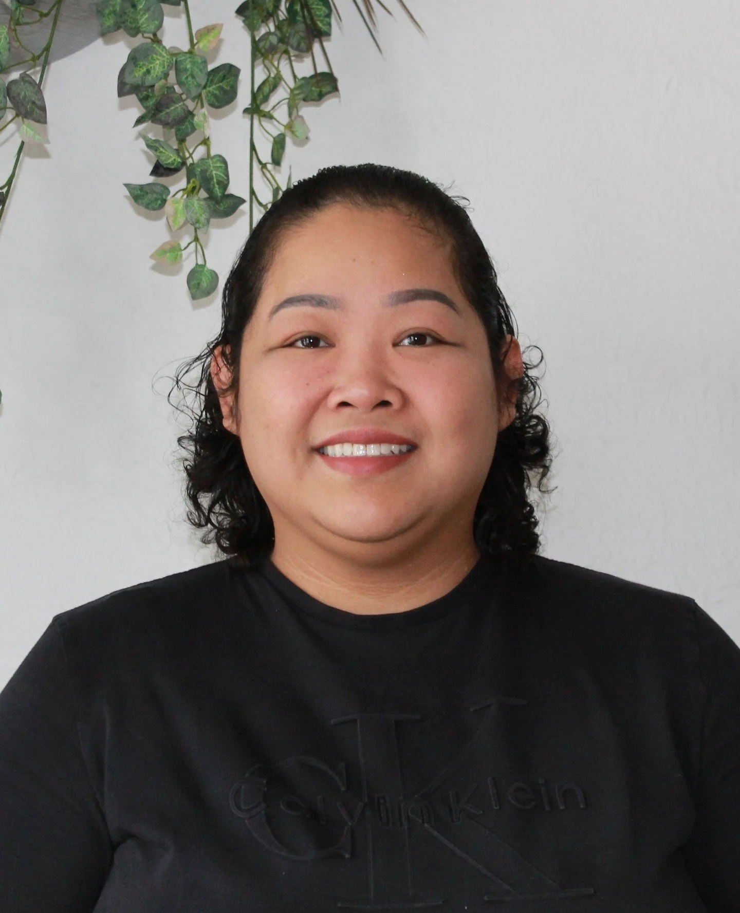 ⭐️ STAFF SPOTLIGHT ⭐️ 
We’re shining a light on Jet De Vera, one of our dedicated Supportive Housing Workers here at oneROOF Youth Services.
Jet plays a vital role in helping youth transition toward independence, providing guidance, stabi