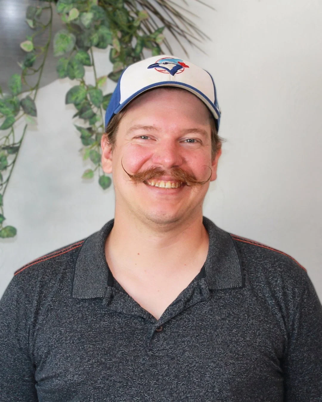 ⭐️ STAFF SPOTLIGHT! ⭐️⁠
⁠
It&rsquo;s time for another #oneROOFStaffSpotlight! Meet Jared 👋⁠
⁠
Jared is a Case Worker in our Next Steps Housing (NSH) building, supporting youth as they work toward independent living and long-term stability. He helps 