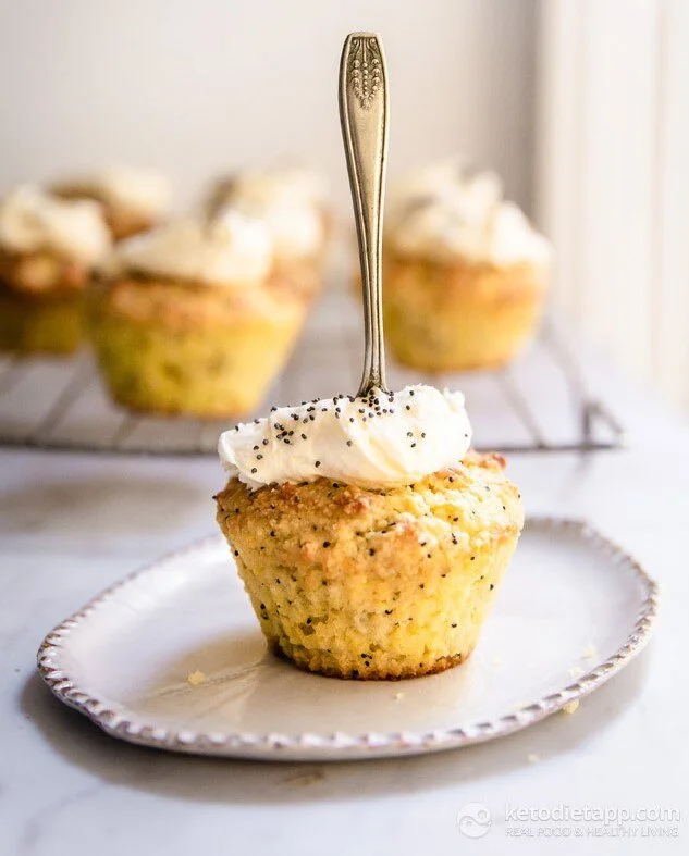 keto-lemon-poppy-seed-cupcakes-10.jpg
