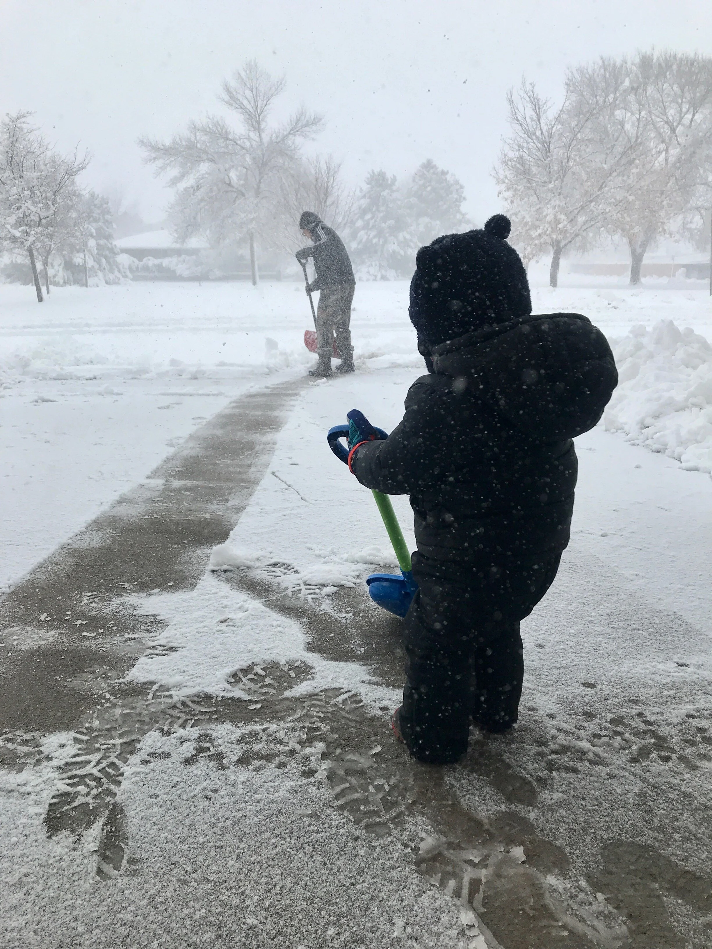  Some tried to stay ahead of the piling snow until the wind started. (Photo Credit: Brittany Board, Marketing Manager, USAV) 