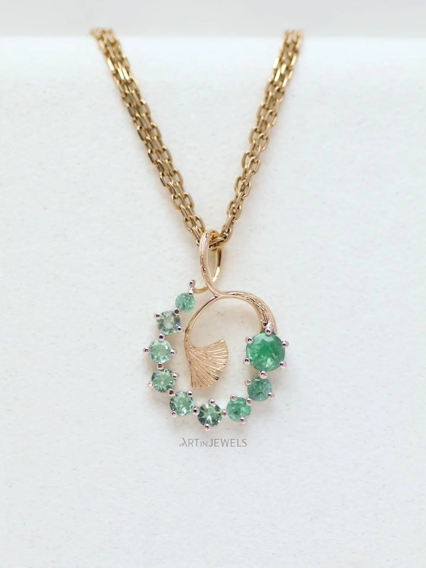 How much work goes into a jewel? A little bit of...a lot! Curating the gems is just the beginning. Determining the fine details of the design, the metal colors, and the textures can take a few days of brainstorming. After that, crafting happens. Cutt