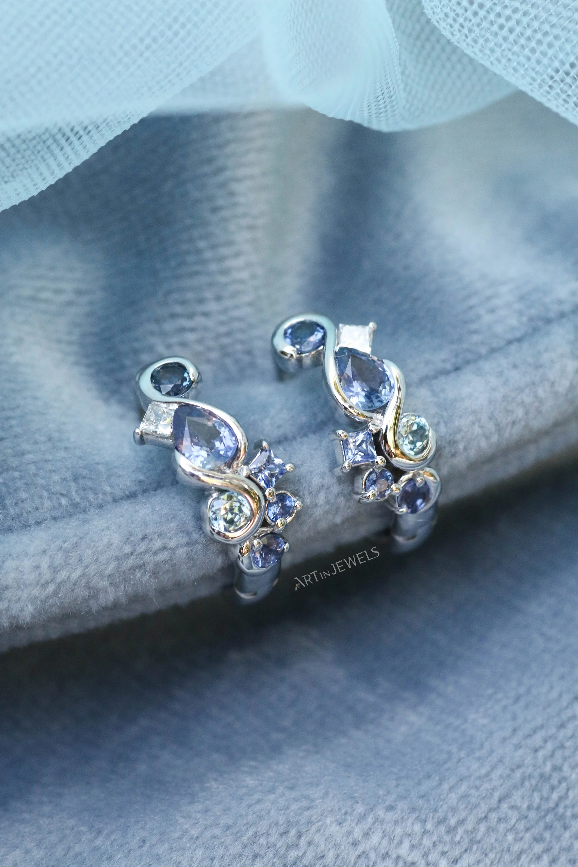 Undulation_Sapphire_Earrings (1).jpg