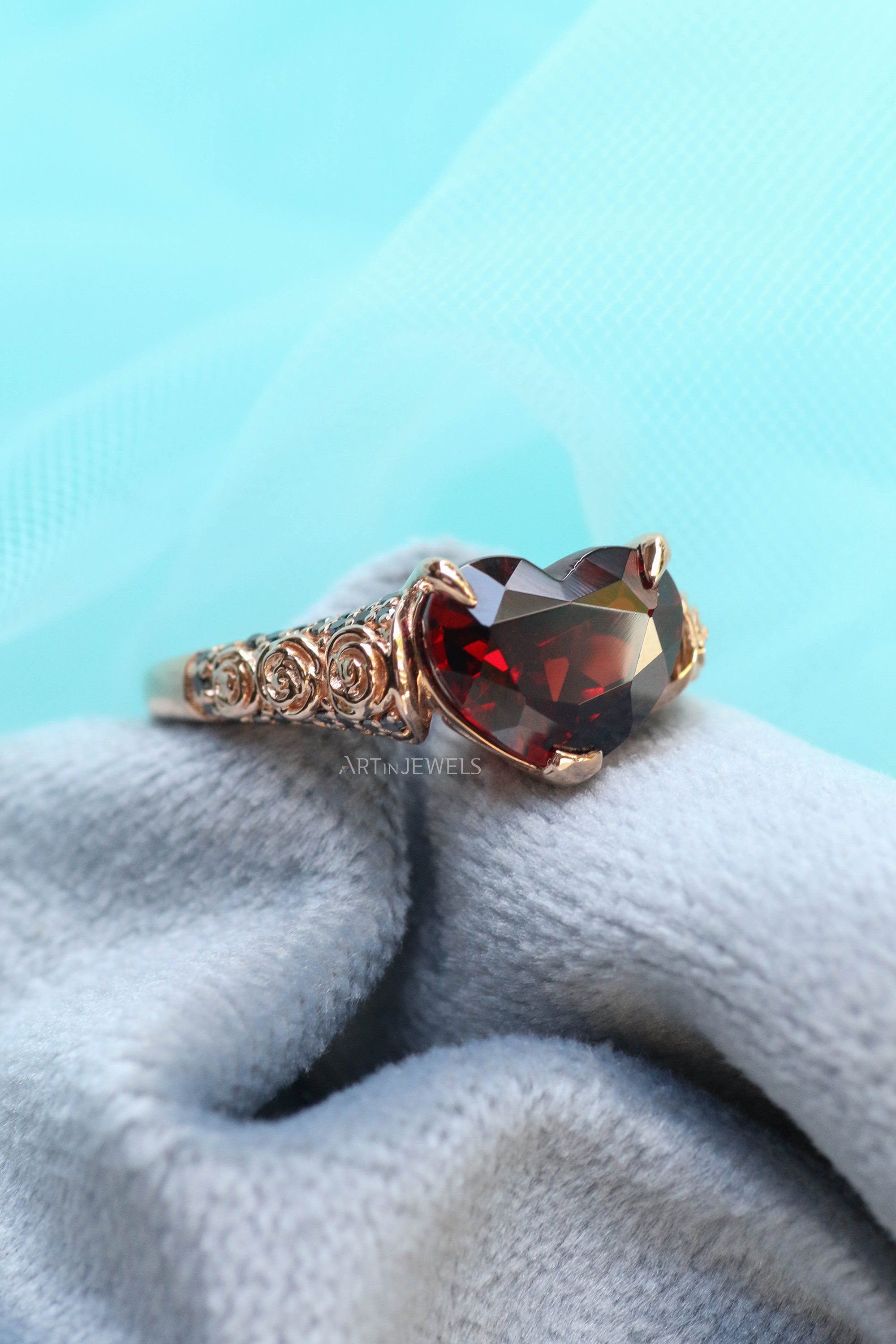 Night_Rose_Garnet_Ring (2).jpg