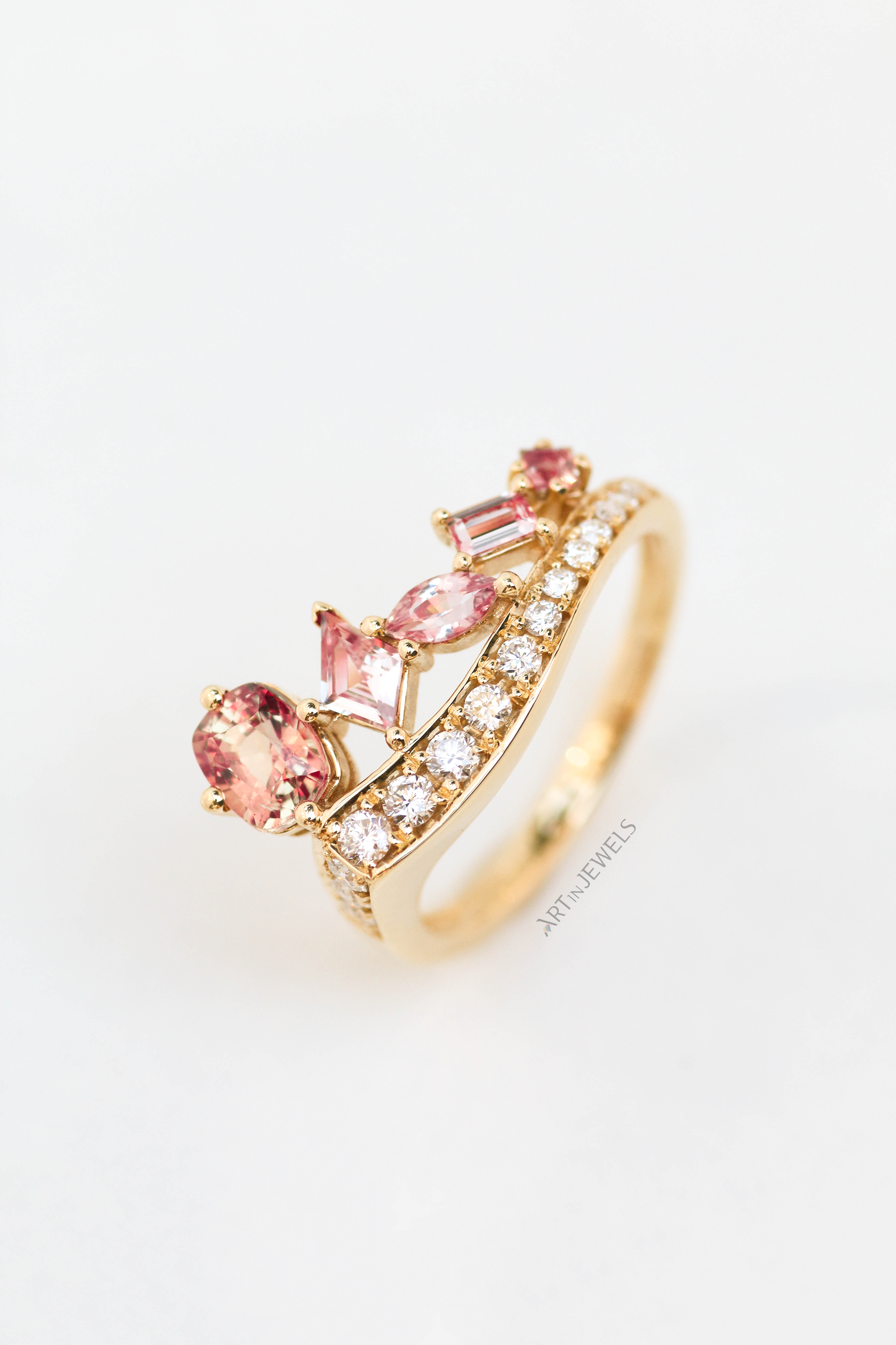 Slide (Padparadscha Sapphire)