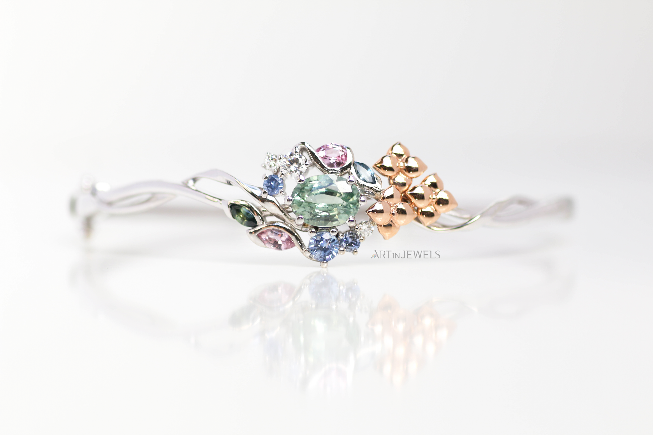 Under_the_Blue_Sky_Sapphire_Bangle (3).png