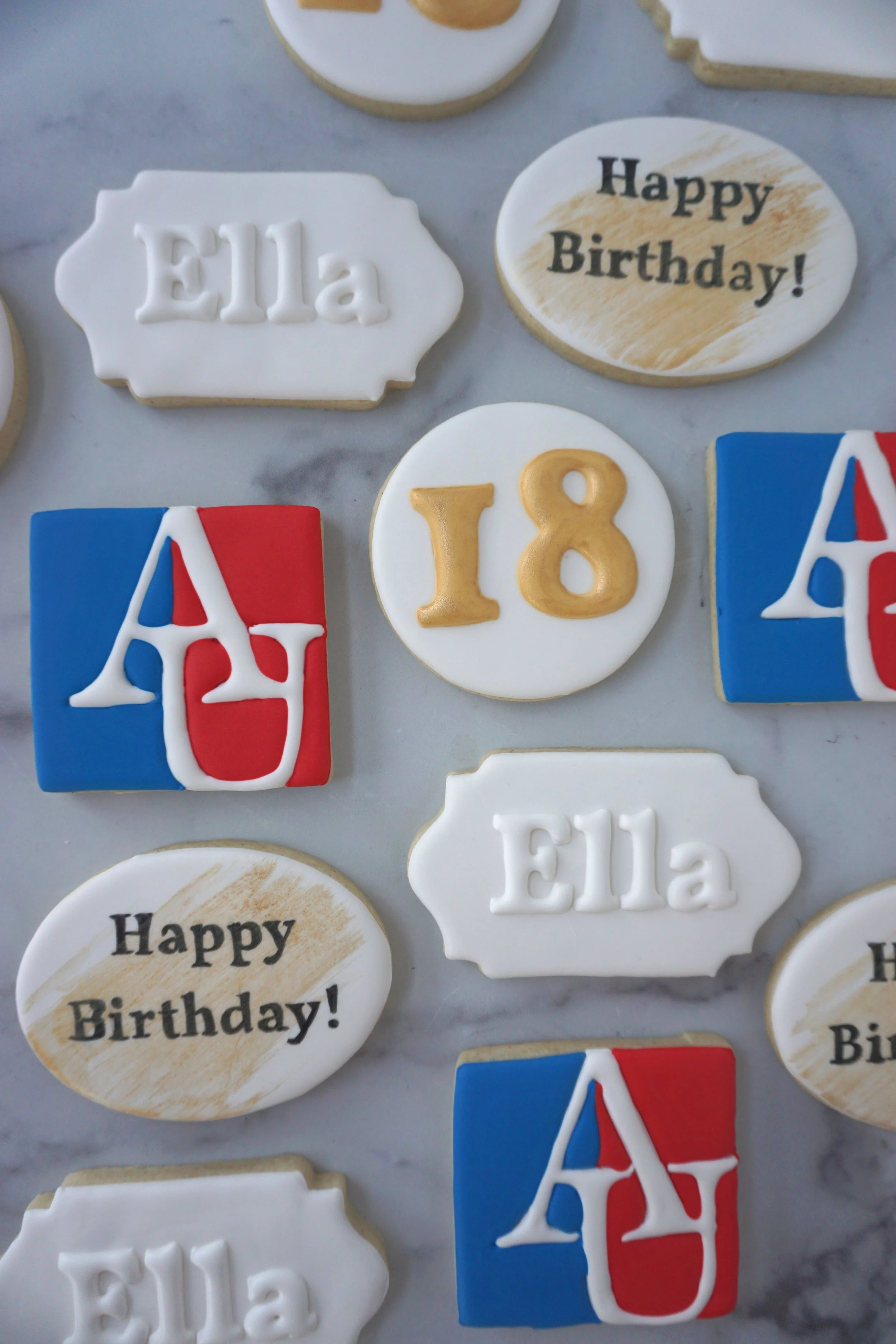 Ella_1.jpg