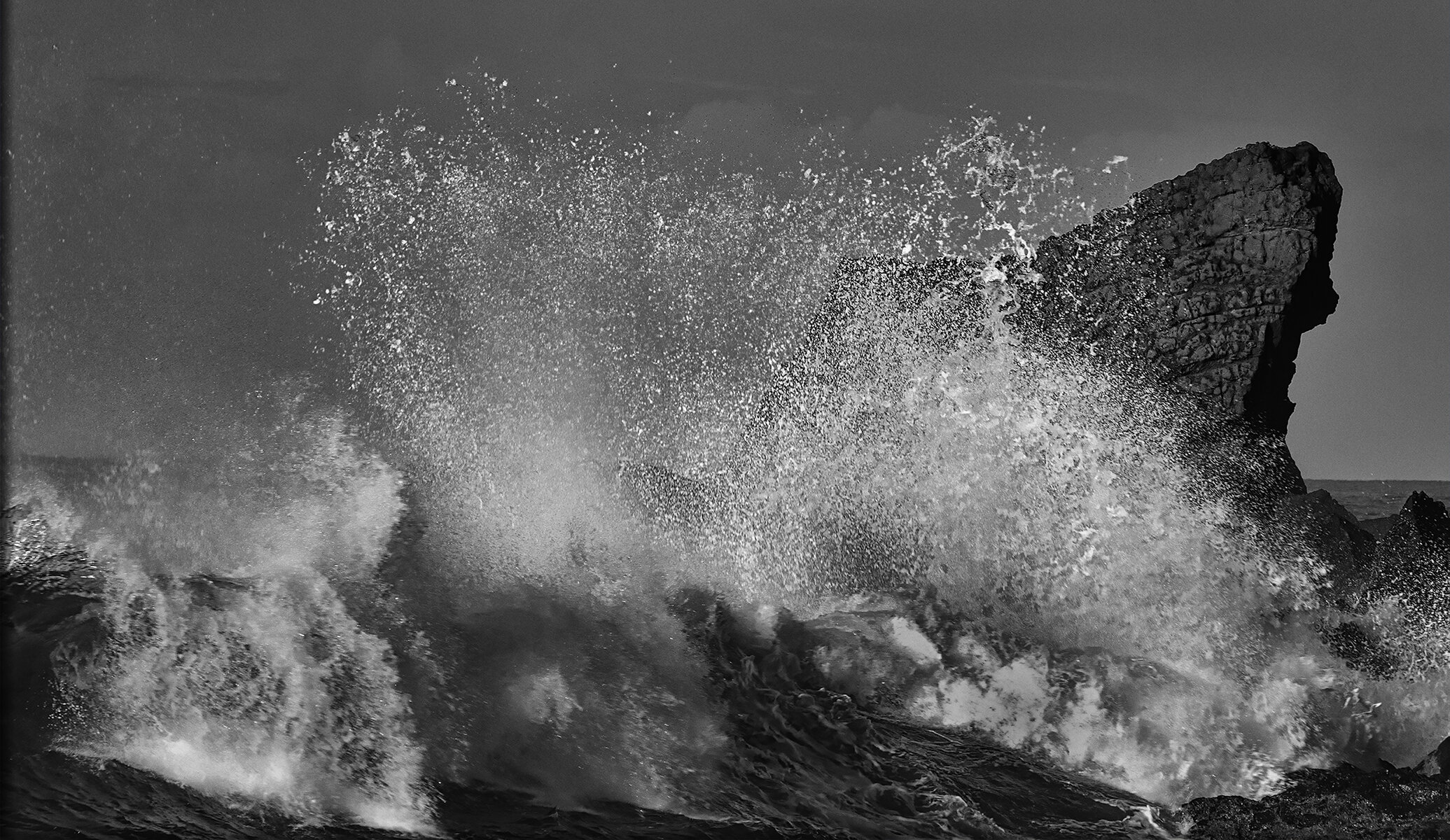 Waves Crashing in Manuel Antonio Beach, CR 1