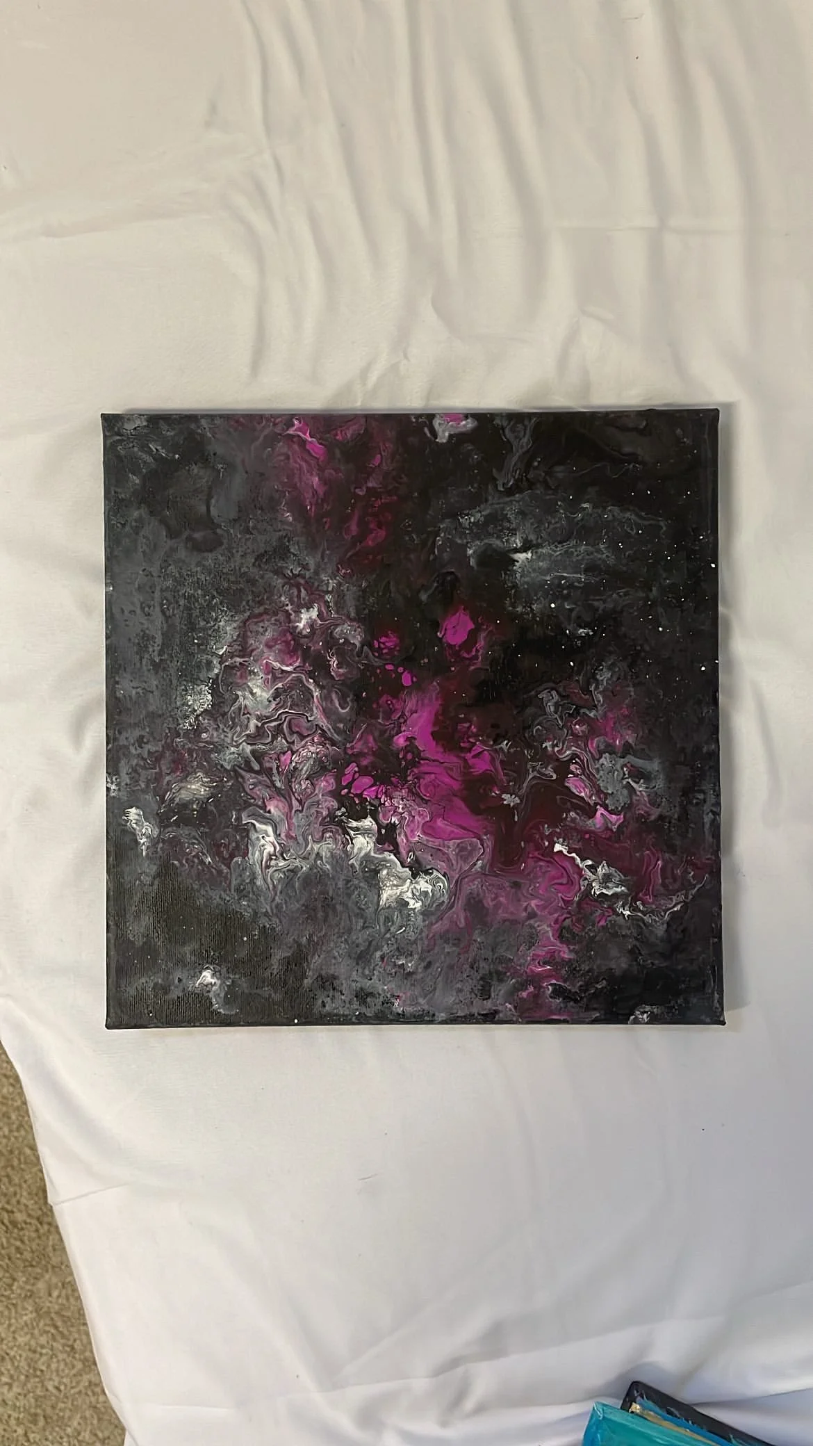 Fuchsia, Black, White Pour