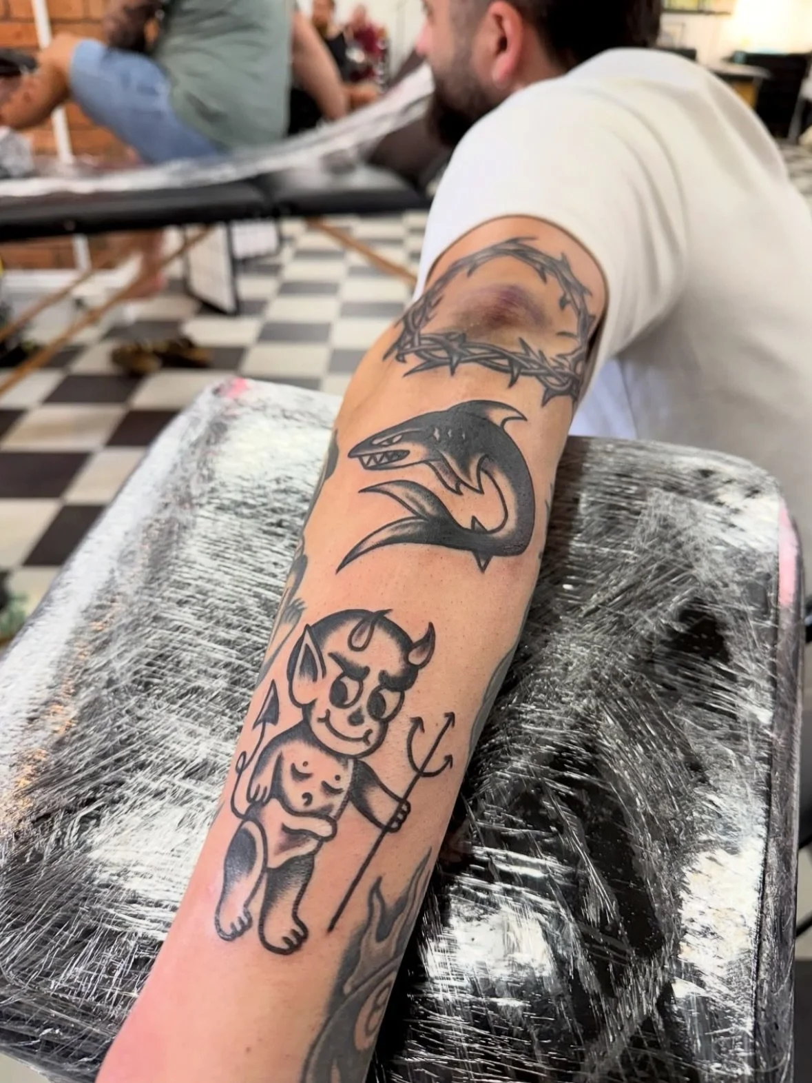 Work by @henrydietzetattoo 

.
.
.
.
#melbourne #tattoo #trad traditional boldwillhold topclasstattooing topclasstraditional blackworkerssubmission blacktoptattooing blacktattoos radtrad radtattoo traditionaltattoo blackwork  traditionalartist tradwo