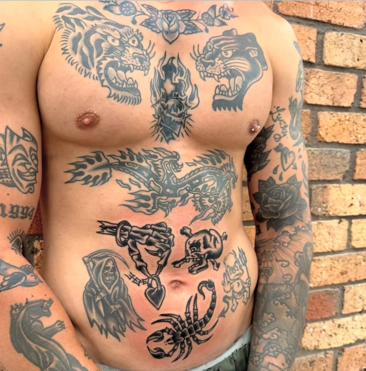 Work by @gridtattoo_ 

.
.
.
.
#melbourne #tattoo #traditionaltattoo #blackwork  #tattoos