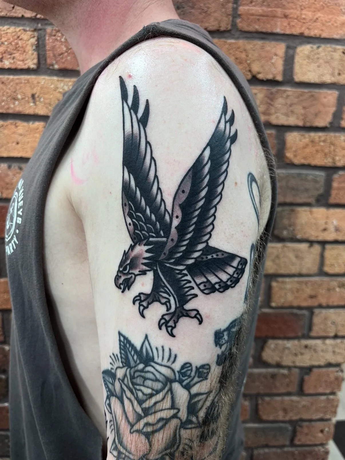 Work by @rudietattoo 

.
.
.
.
#melbourne #tattoo #traditionaltattoo #blackwork  #tattoos