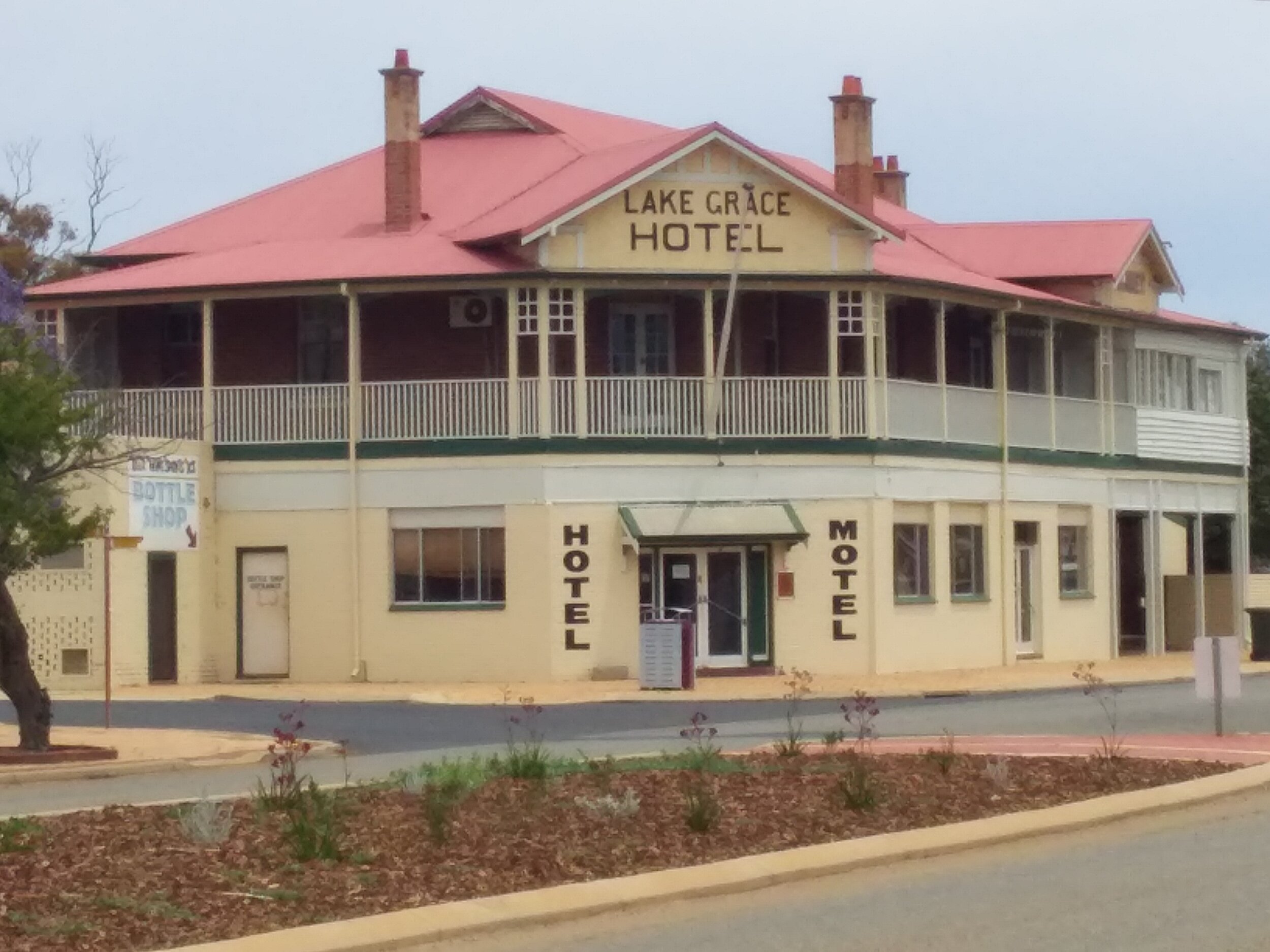 Wheatbelt to GS Lake Grace Hotel.jpeg