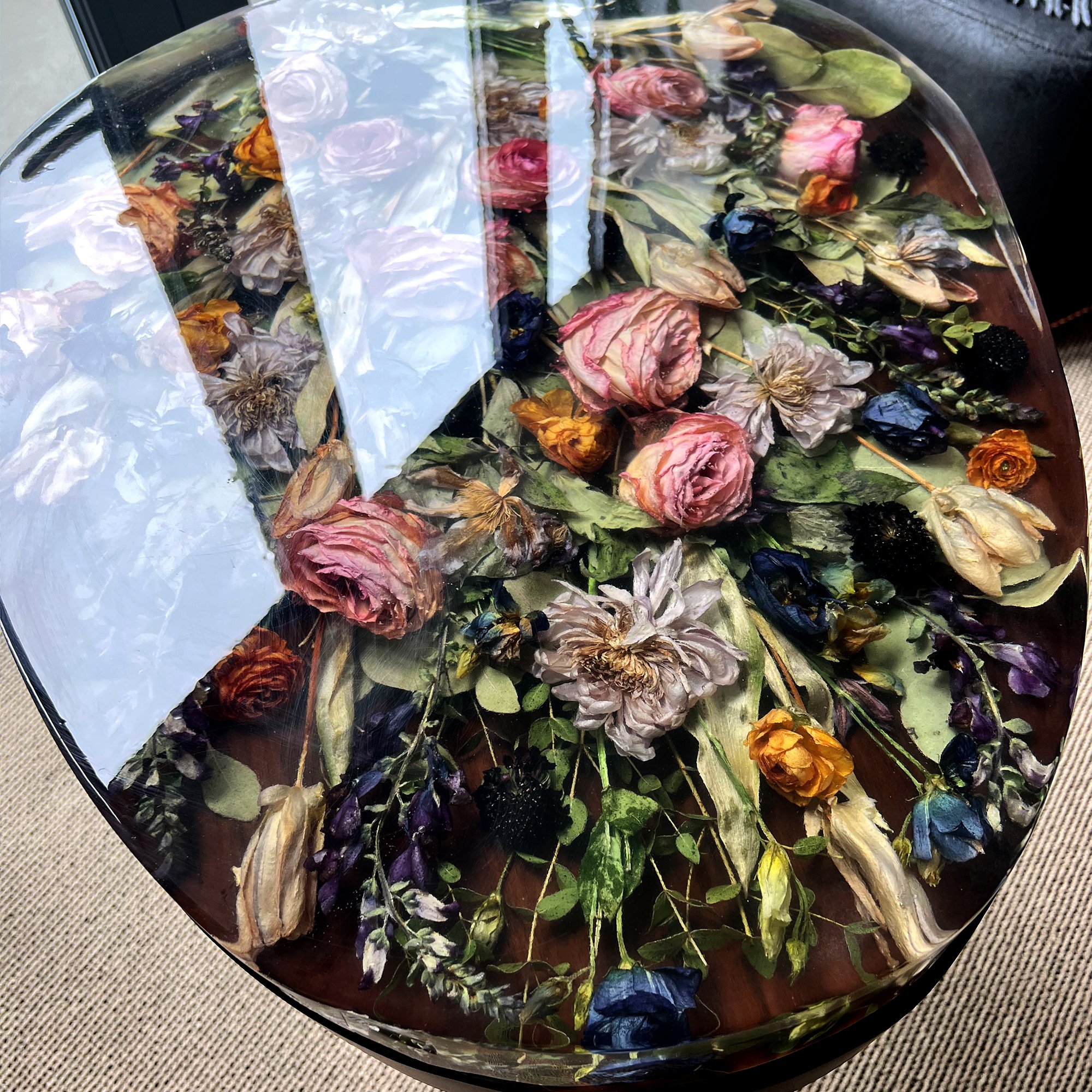 lucy-did-resin-bouquet-flower-kate-table-2.jpg