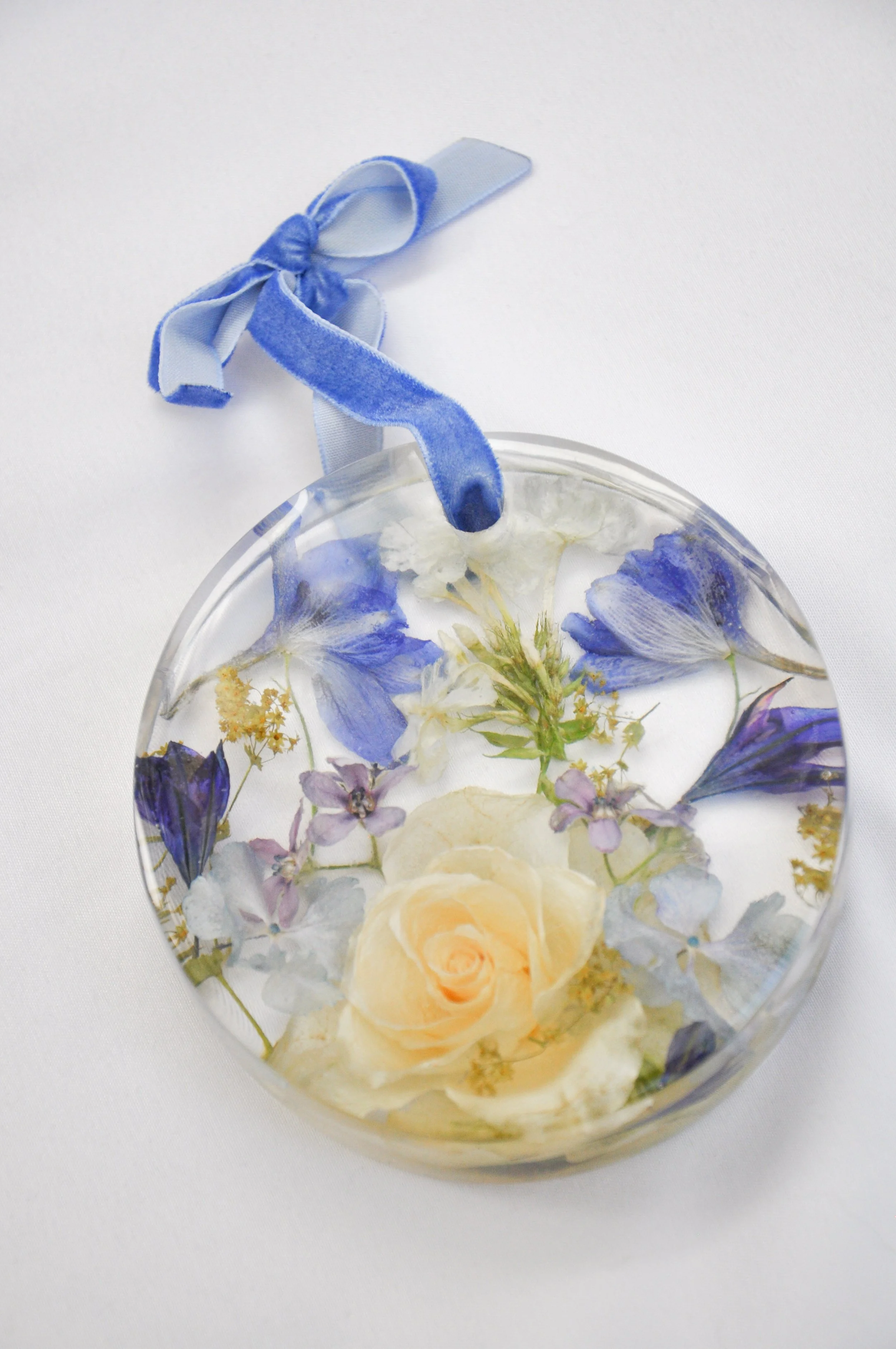 Lucy Did This | Bespoke Art, Hand Made by Lucy Sykes | Preserved wedding flower resin Christmas tree decoration with blue ribbon