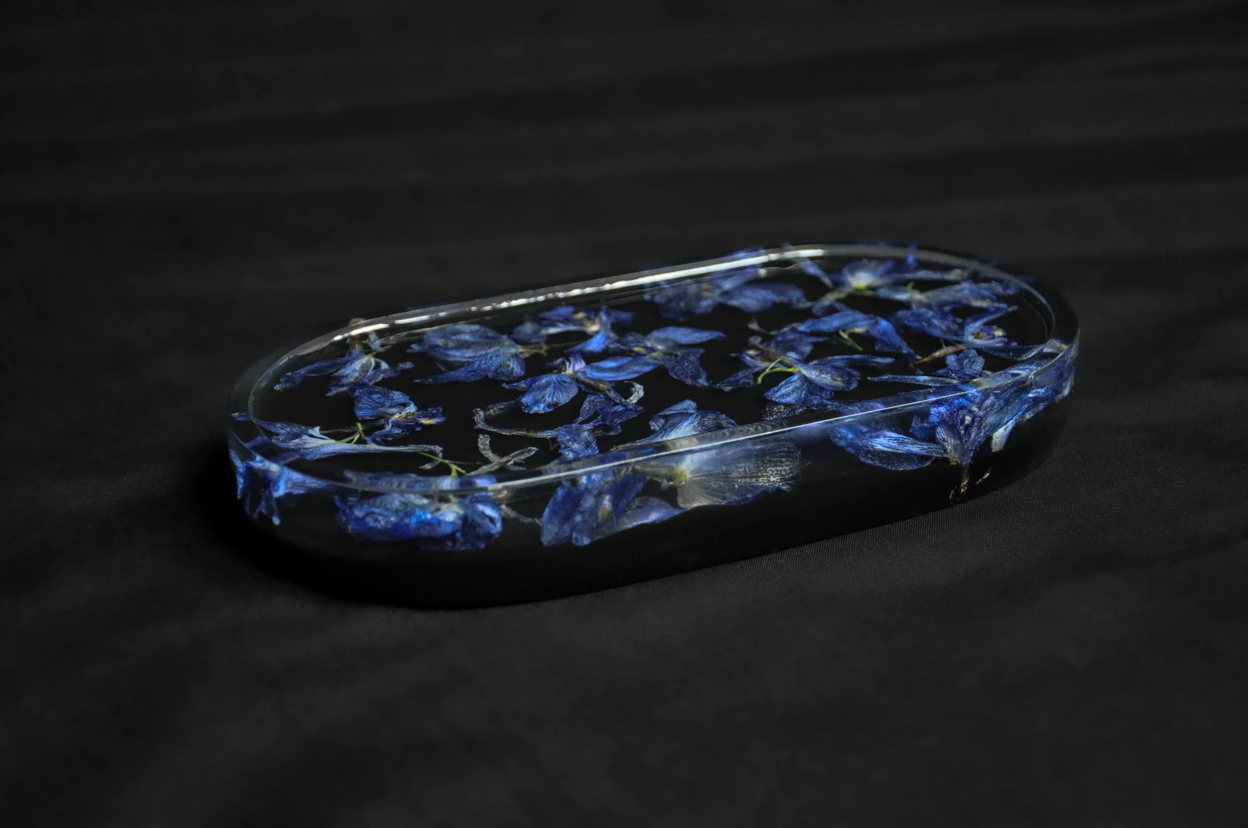 Lucy Did This | Bespoke Art, Hand Made by Lucy Sykes | Preserved wedding flower resin oval jewellery tray