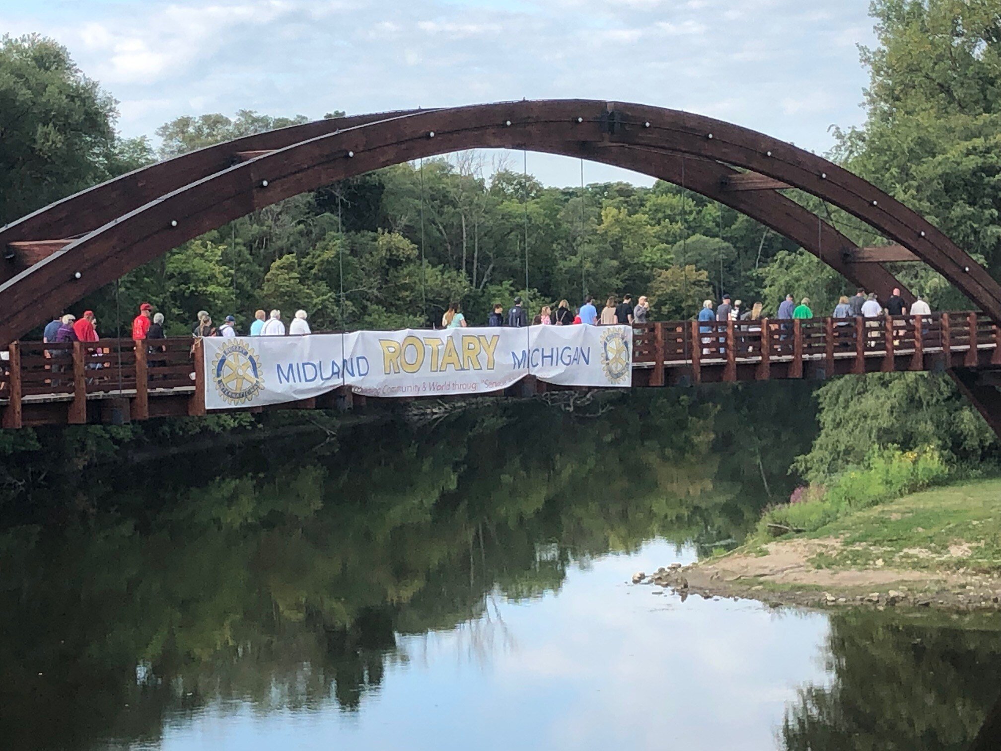 Rotary tridge walk.jpg