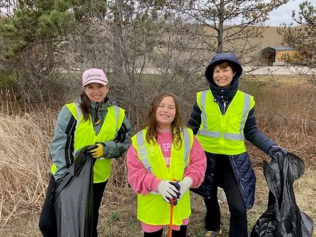 Rotary Roadside Clean-Up!