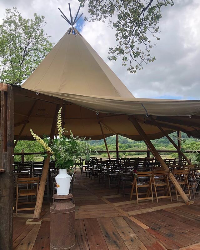 New tipi location looking 💫
We are super excited for the first wedding here.
.
#fforestwedding #welshwedding #tipiwedding #fforest #stayplaydream