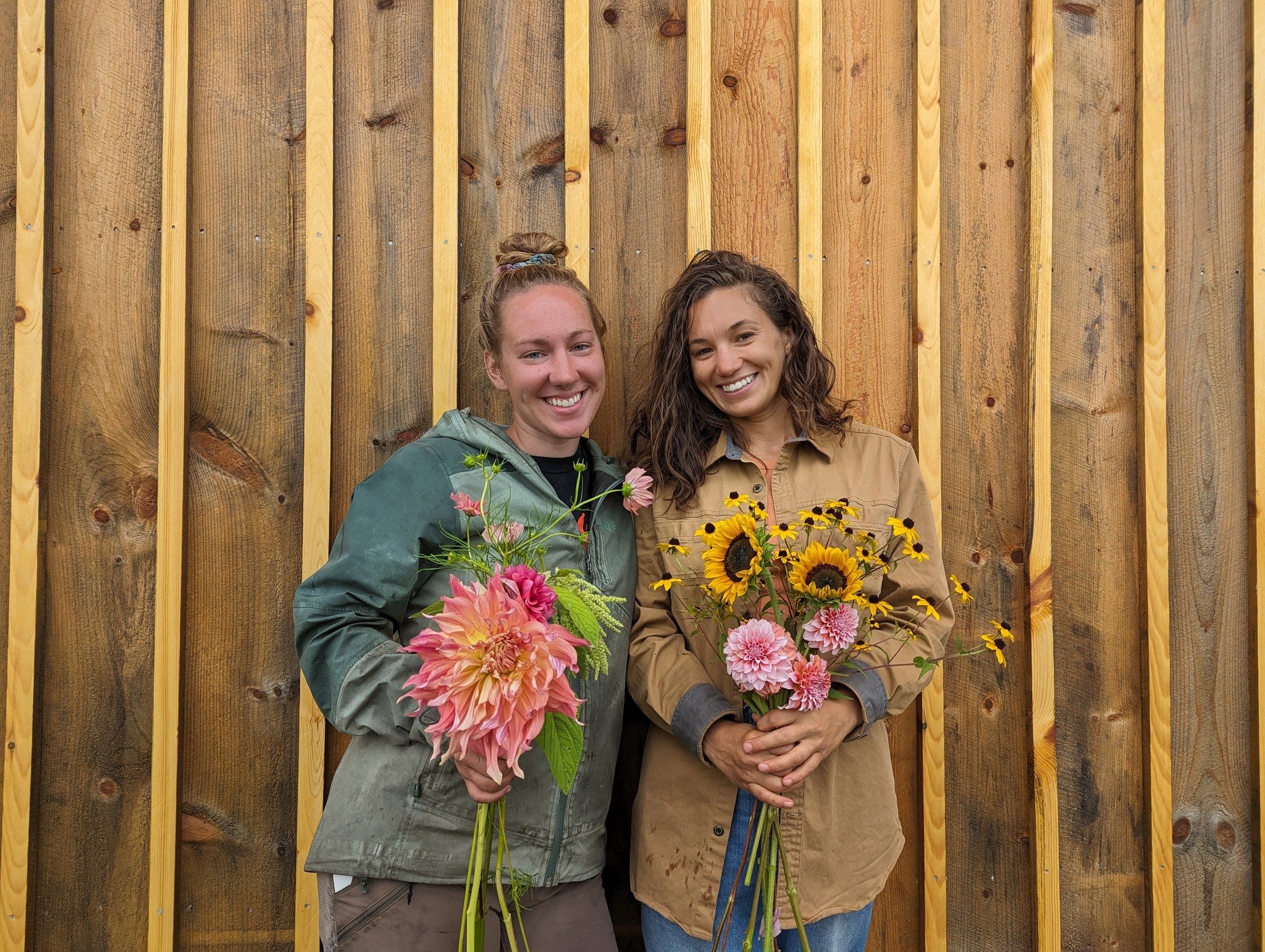 We're coming back to farmers markets this Saturday Come visit Savannah at the Ann Arbor Kerrytown Market and Miranda at the Farmington Farmers Market! 

We'll have an assortment of tasty spring produce, a great selection of transplants for your garde