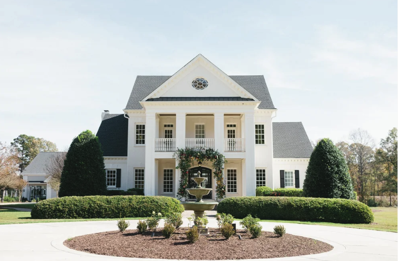 Donovan Manor