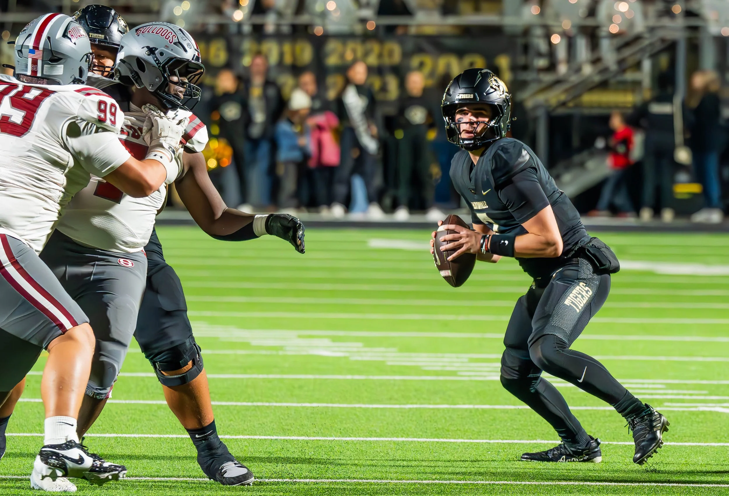 Tigers vs. Bulldogs-9.jpg