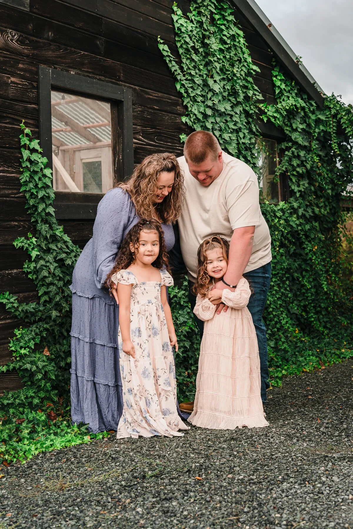 puyallup-family-photography-session-farm-ranch-barn.jpg