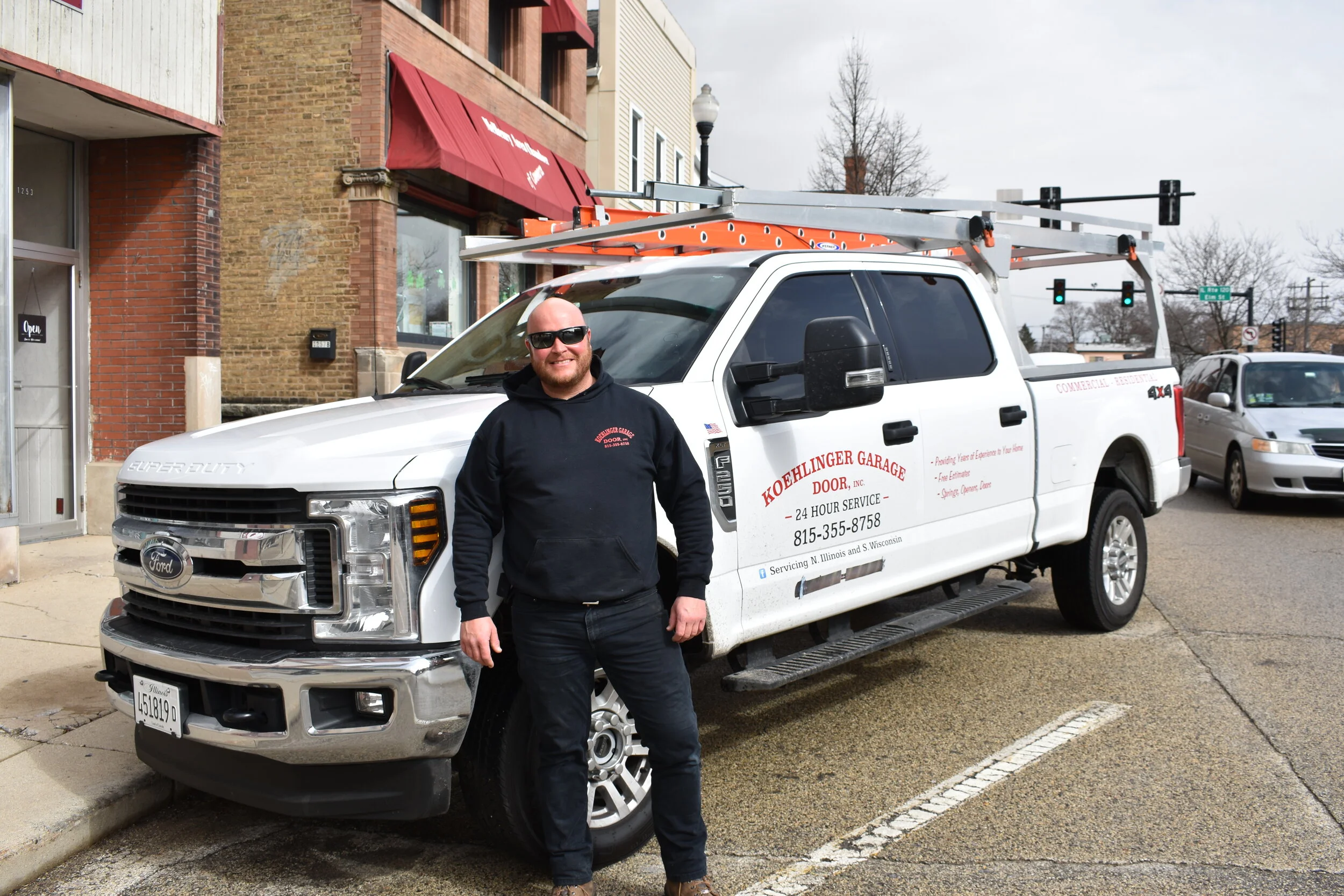 Pictures of Koehlinger Garage